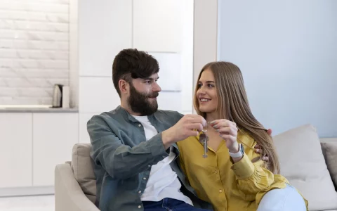 O IMI (Imposto Municipal sobre Imóveis) é um imposto anual que todos os proprietários de imóveis em Portugal pagam. Apesar de ser relativamente previsível, o seu valor varia significativamente de caso para caso.