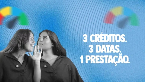 Duas mulheres em tom de segredo ao lado do texto "3 Créditos. 3 Datas. 1 Prestação.", num fundo azul com medidores de score de crédito